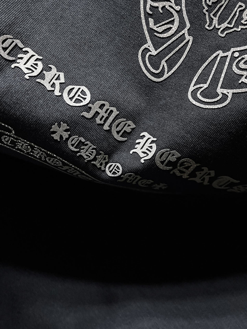 Washed Cross Tee – Faded Streetwear Essential