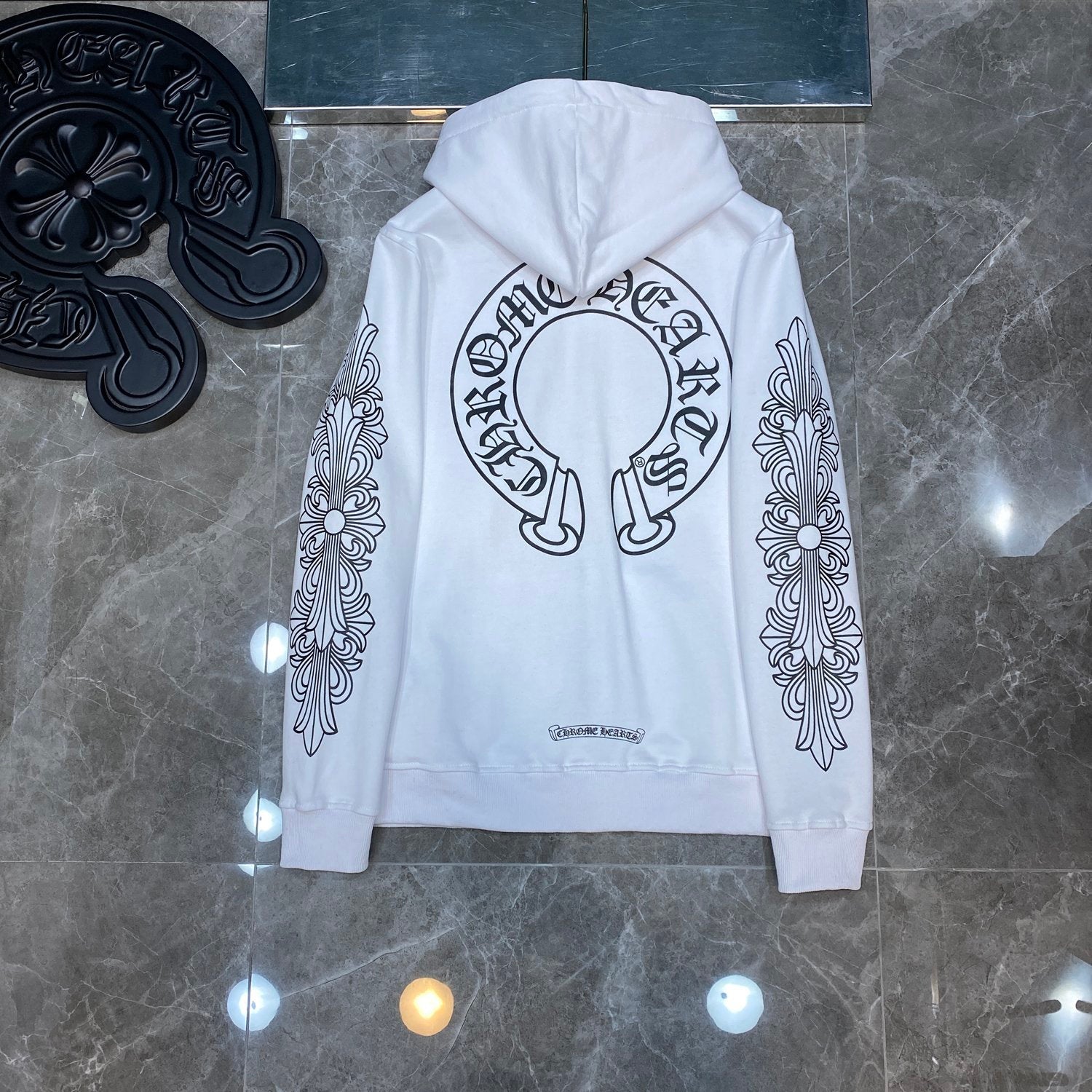 Cross Graphic Zip up Hoodie – Relaxed Fit Layer