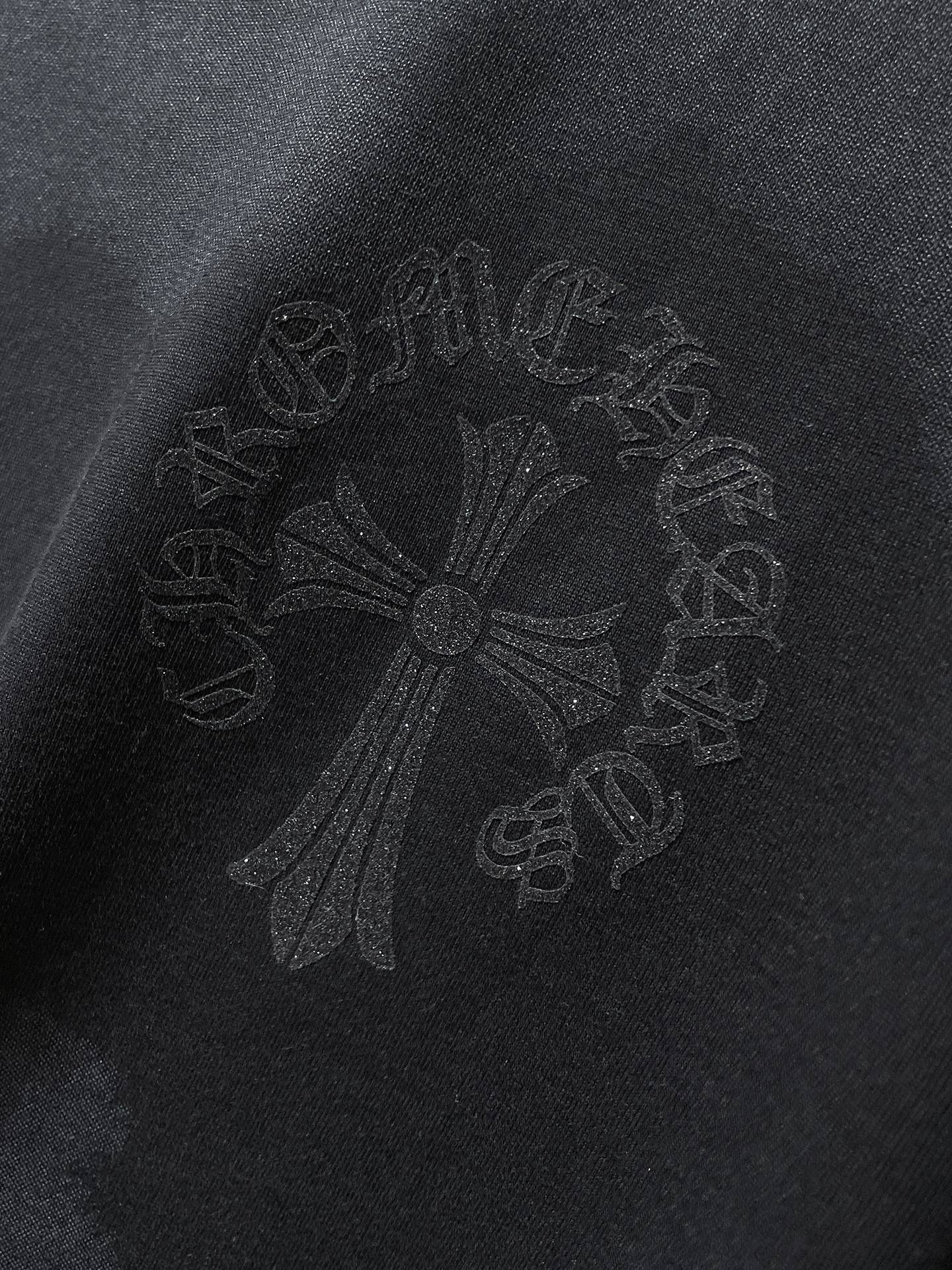Washed Vintage Cross Tee – Faded Streetwear Graphic