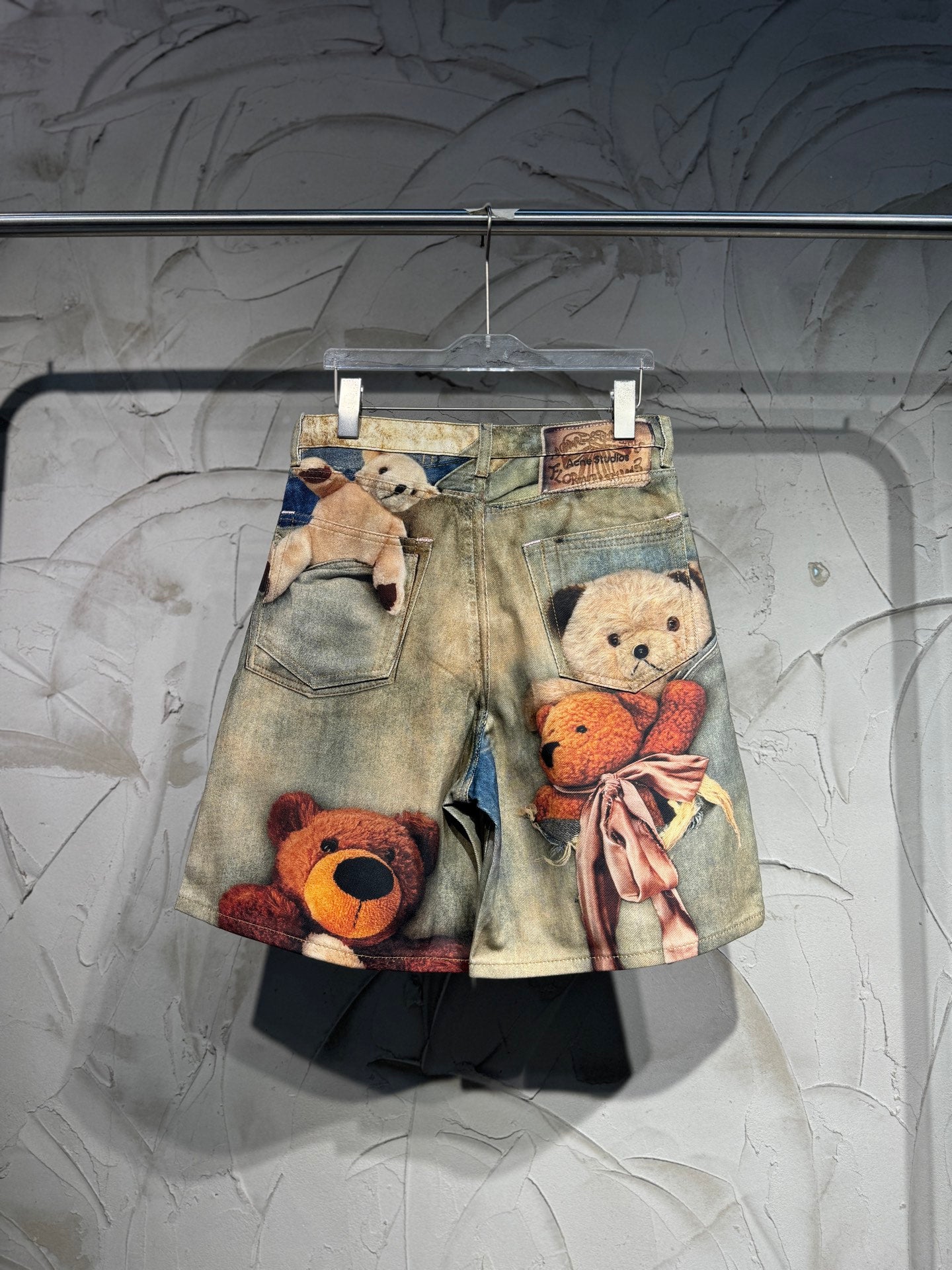Graphic Structured Indigo Denim Shorts – Structured Wide Fit