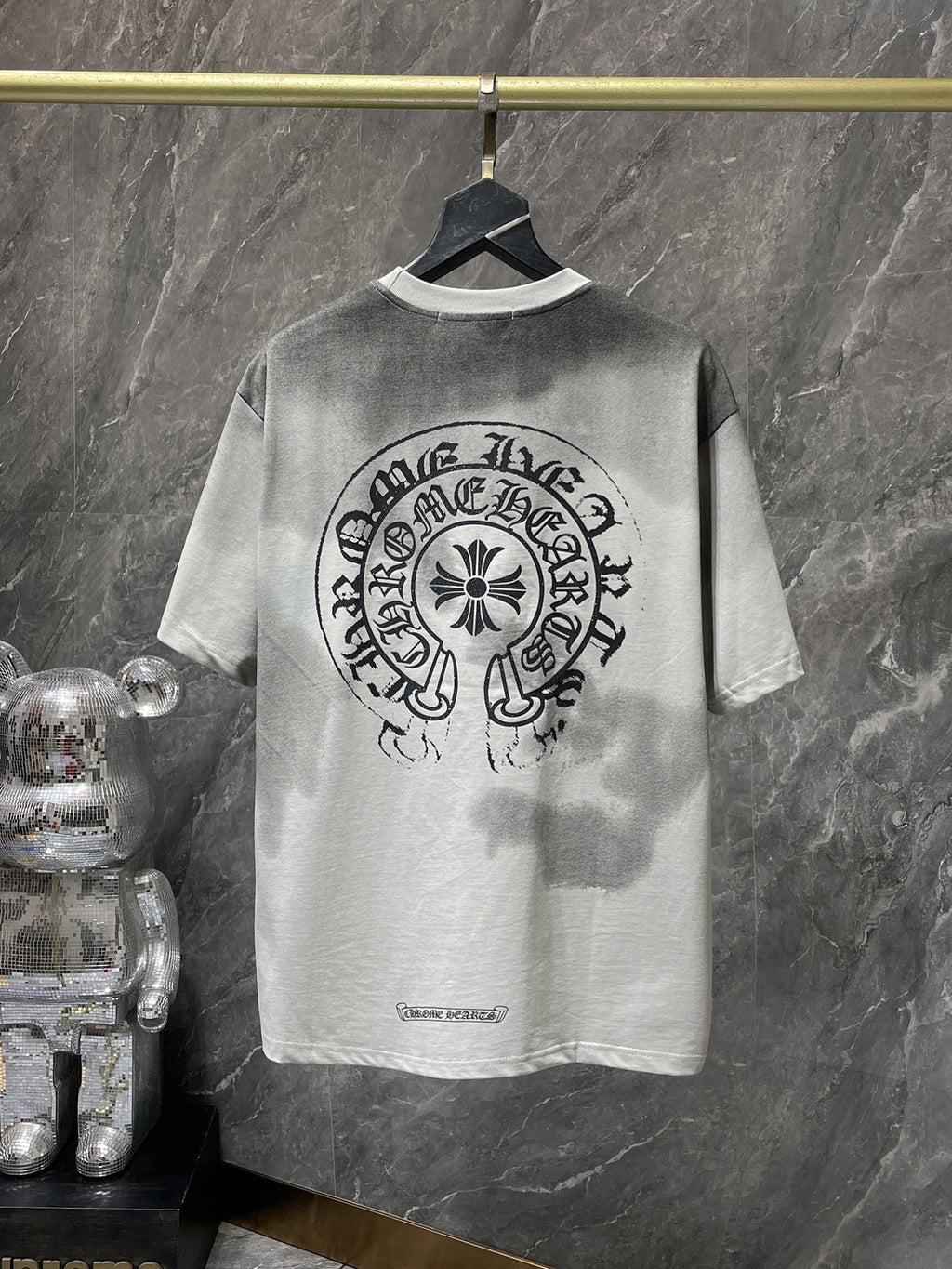 Washed Vintage Cross Tee – Faded Streetwear Graphic