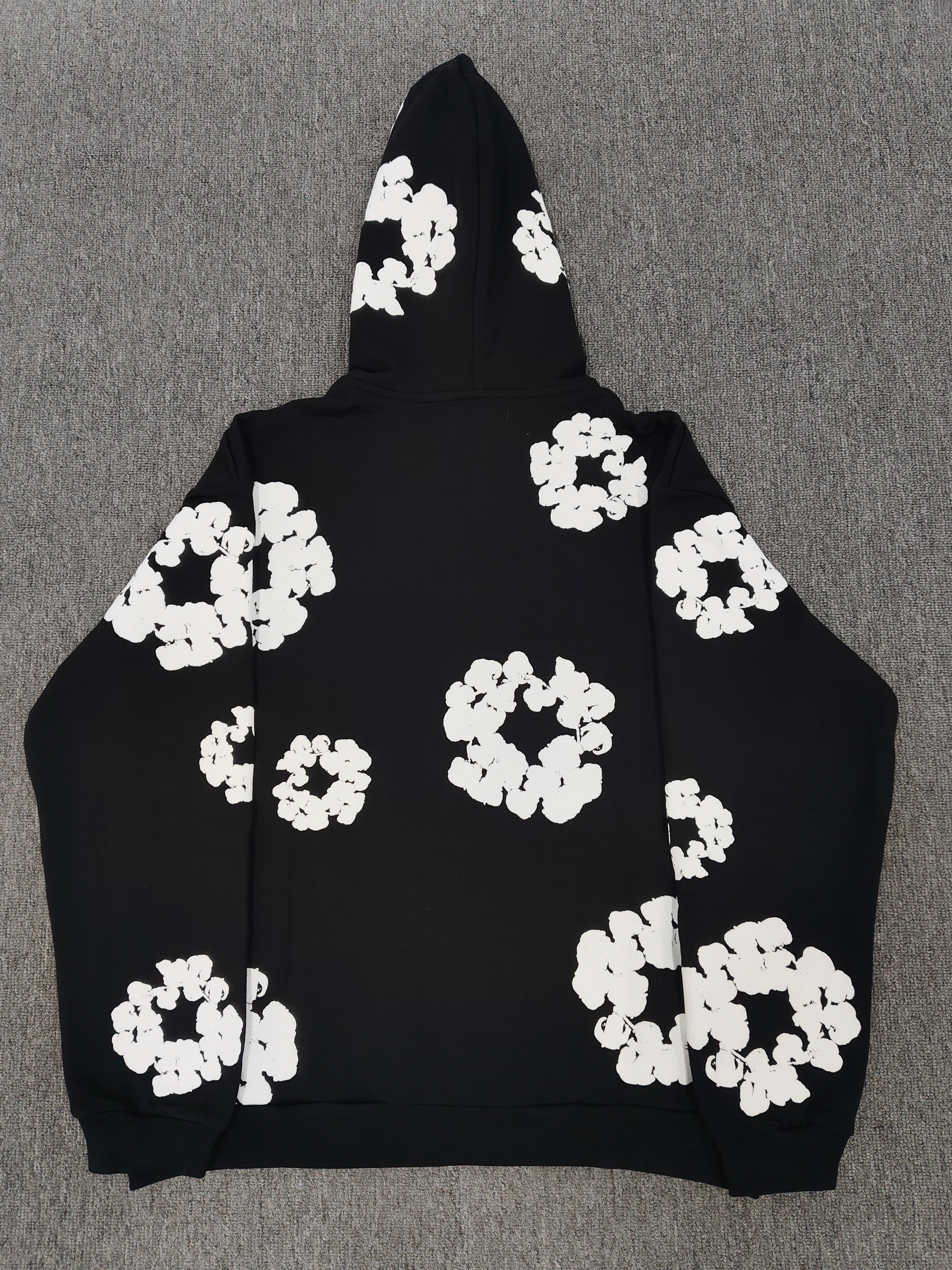 Cotton Wreath Hoodie – Heritage Graphic Sweatshirt