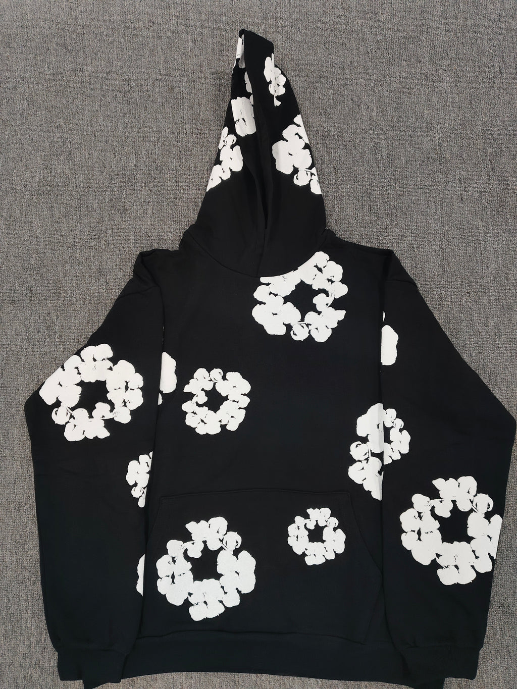 Cotton Wreath Hoodie – Heritage Graphic Sweatshirt