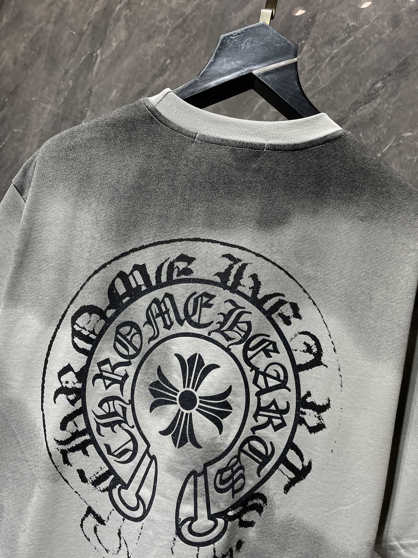 Washed Vintage Cross Tee – Faded Streetwear Graphic