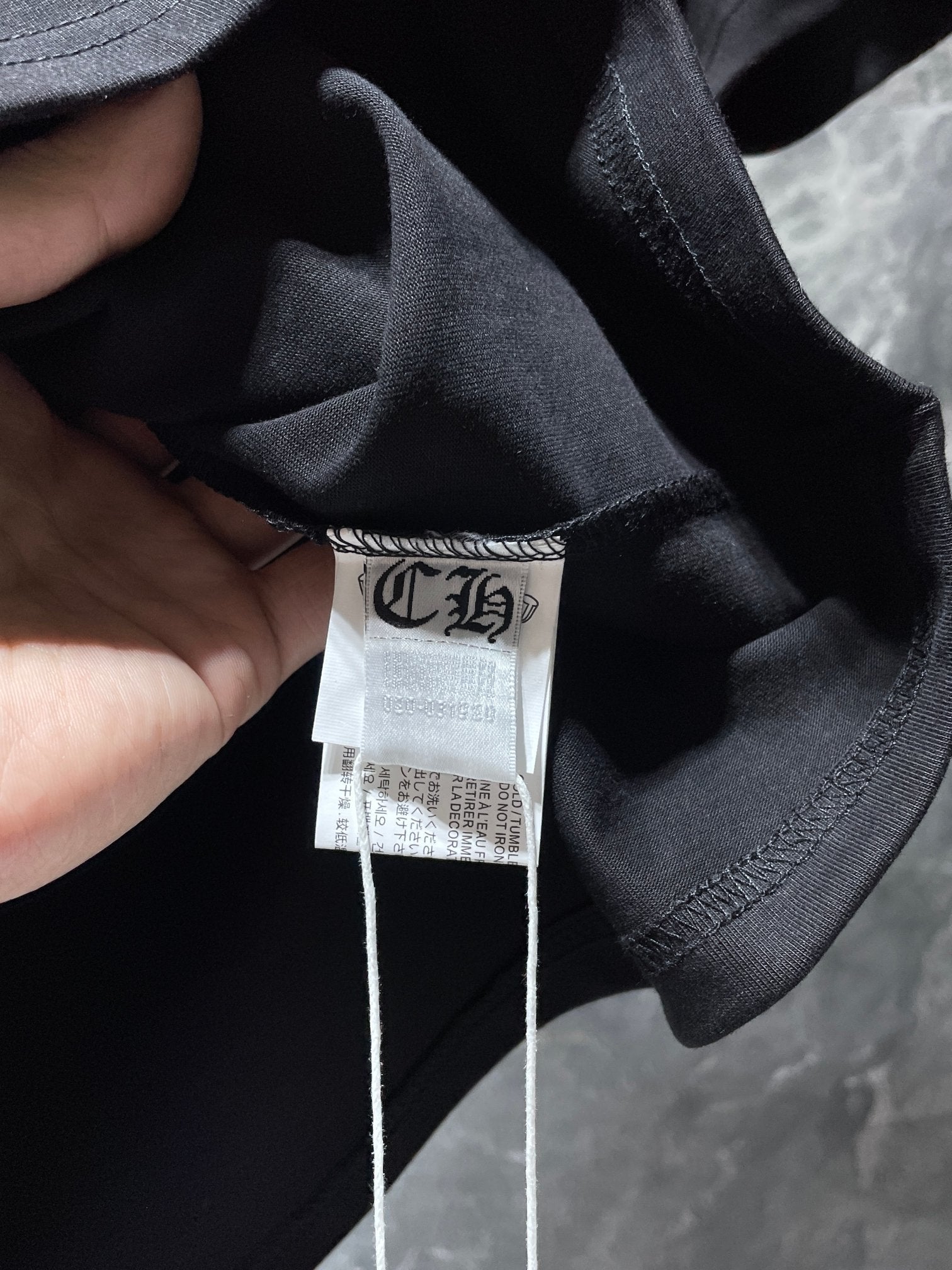 Washed Cross Tee – Oversized Street Fit